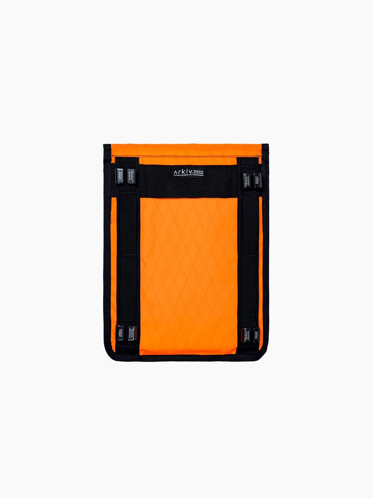 Arkiv Folio by Mission Workshop - Bolsas resistentes a la intemperie y ropa técnica - San Francisco y Los Ángeles - Construidas para durar - Garantizadas para siempre