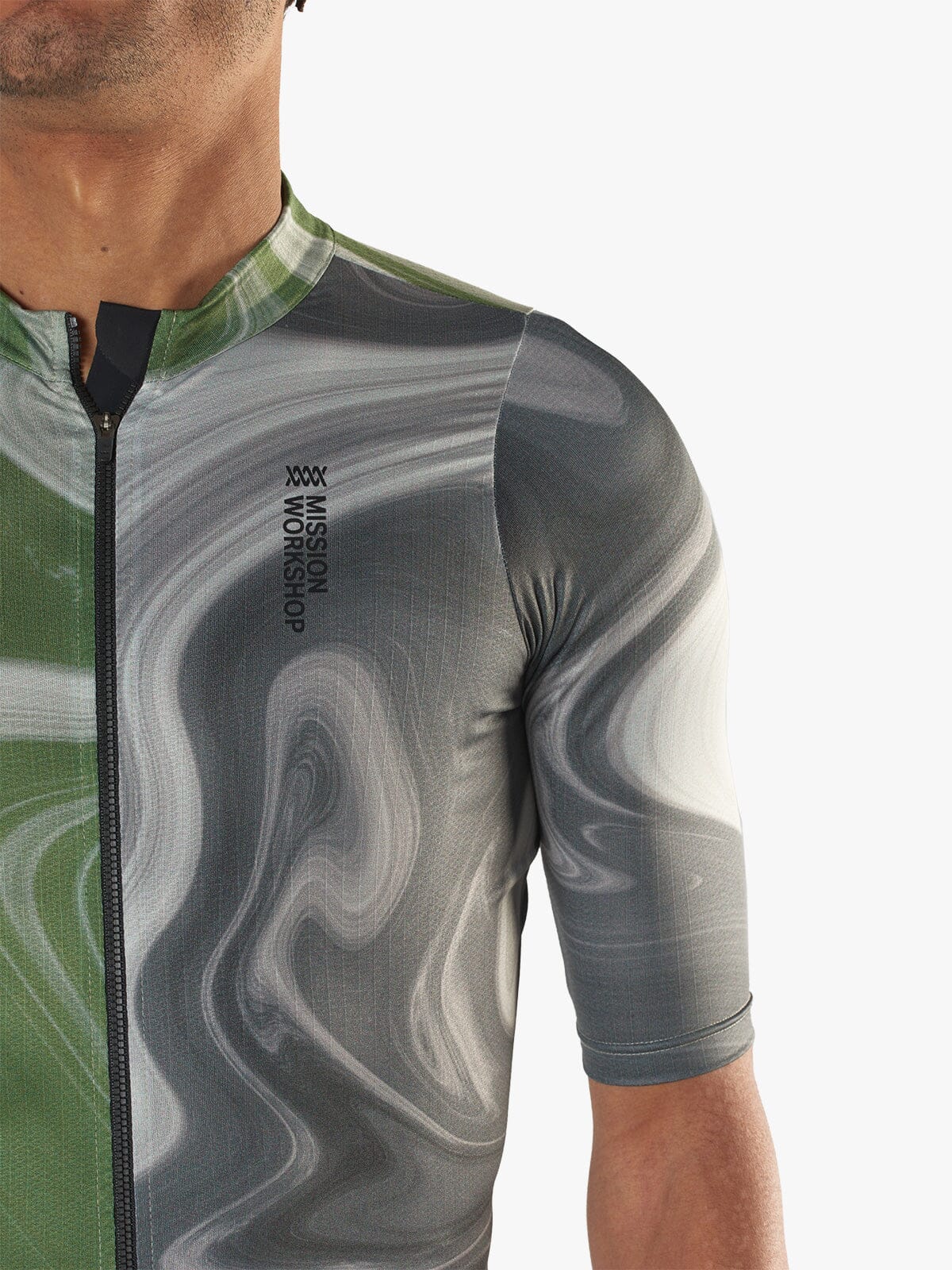 Maillot Mission Pro Hombre : Flow by Mission Workshop - Bolsas impermeables y ropa técnica - San Francisco y Los Angeles - Construido para durar - Garantizado para siempre