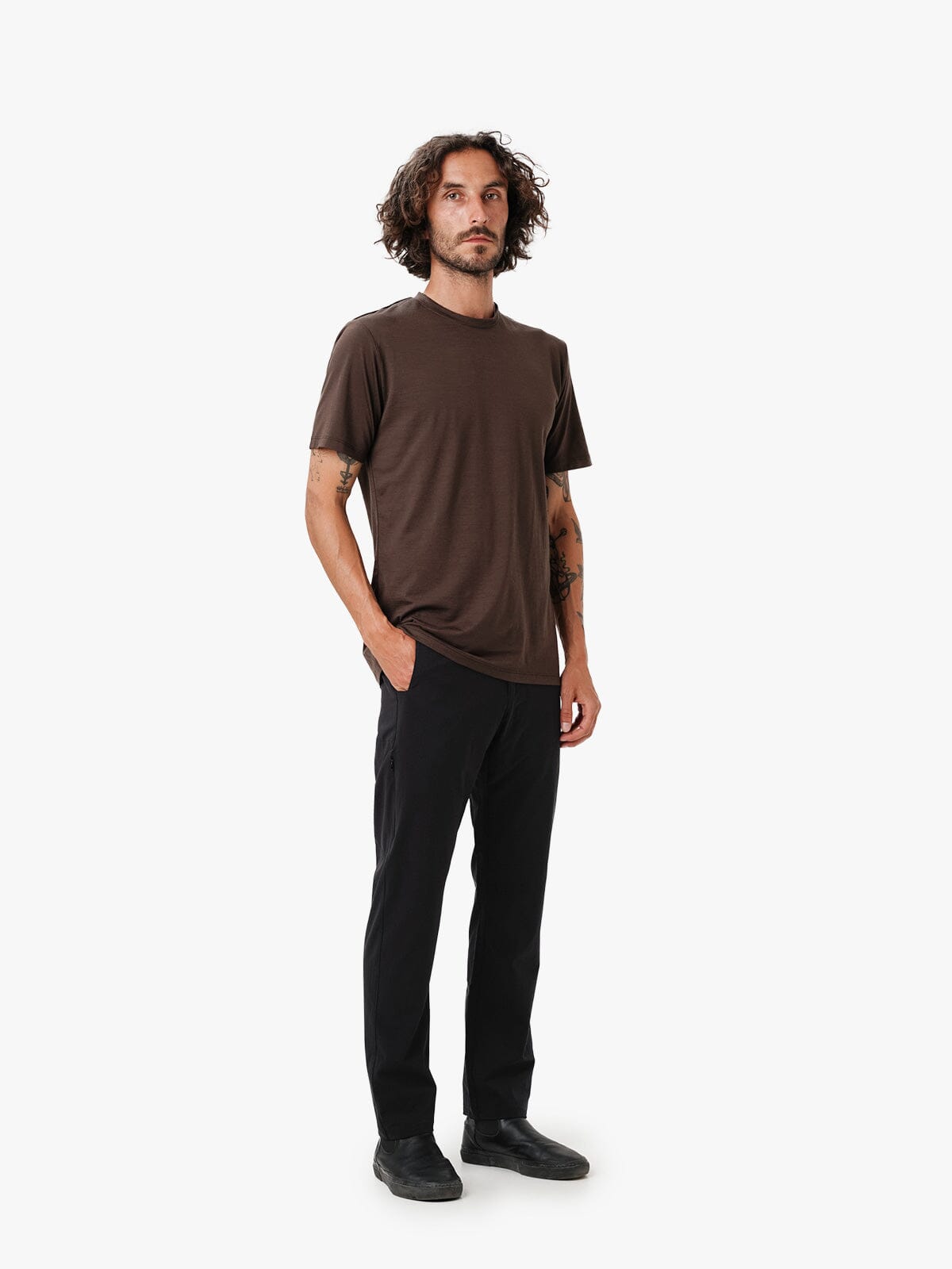 Division by Mission Workshop - Bolsas resistentes a la intemperie y ropa técnica - San Francisco y Los Ángeles - Construidas para durar - Garantizadas para siempre