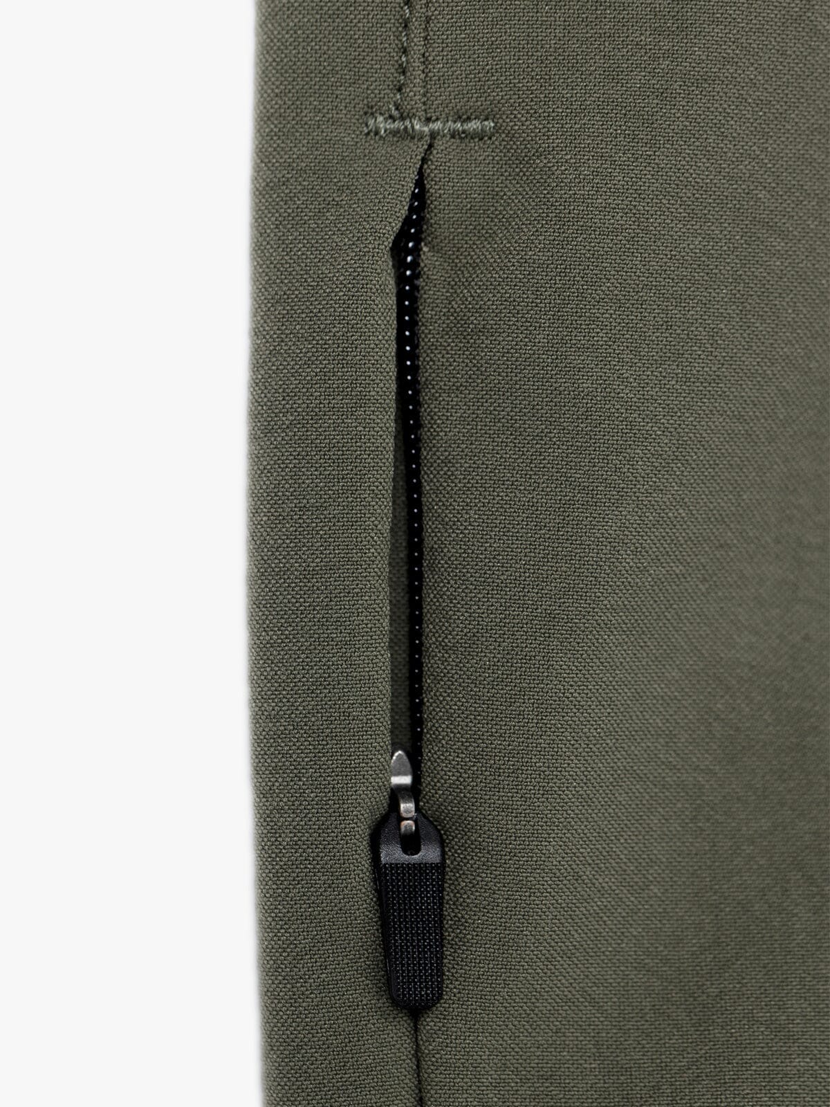 Stahl by Mission Workshop - Bolsas resistentes a la intemperie y ropa técnica - San Francisco y Los Ángeles - Construidas para durar - Garantizadas para siempre