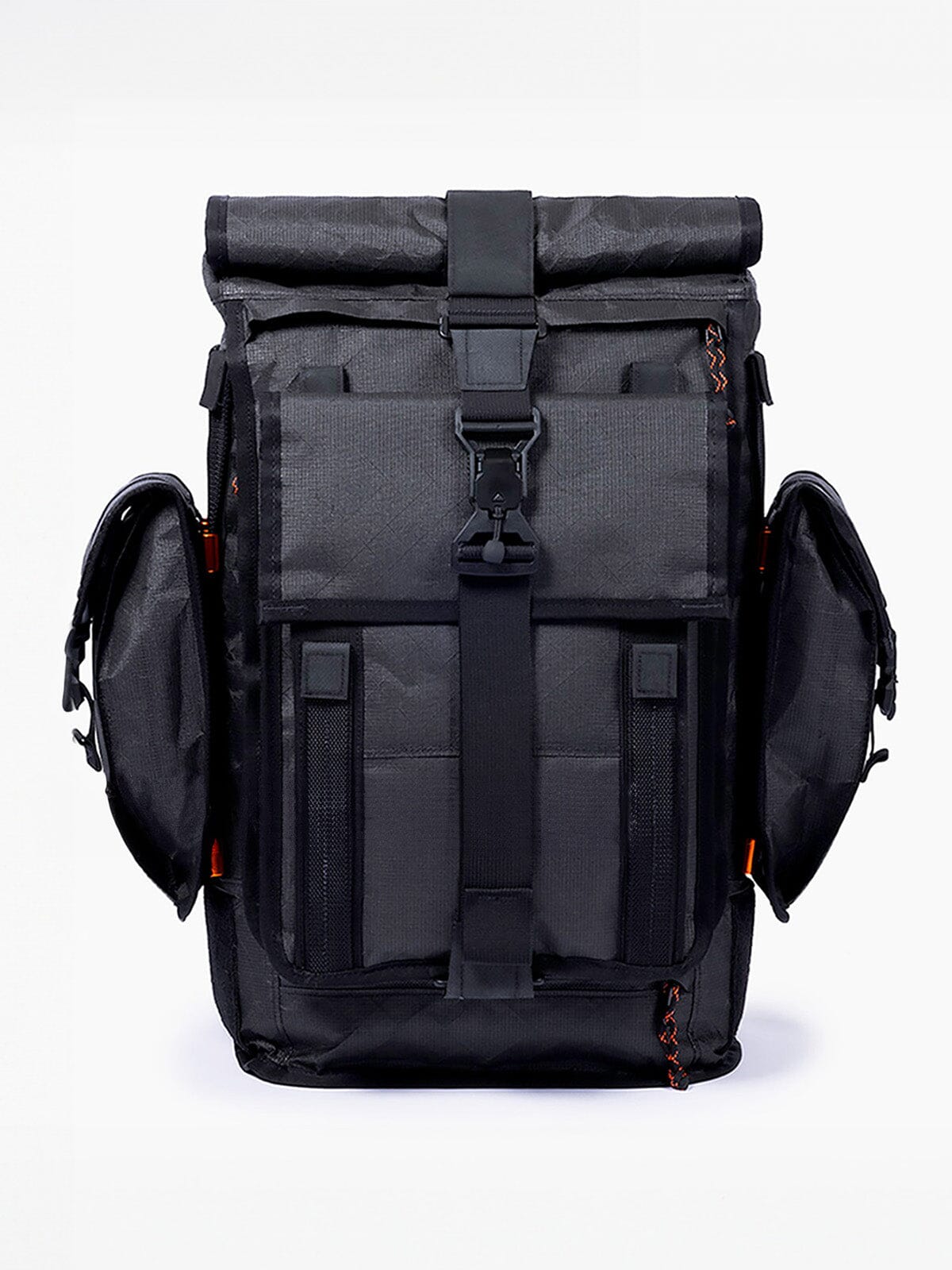 Mission Workshop X Carryology by Mission Workshop - Bolsas resistentes a la intemperie y ropa técnica - San Francisco y Los Ángeles - Construidas para durar - Garantizadas para siempre