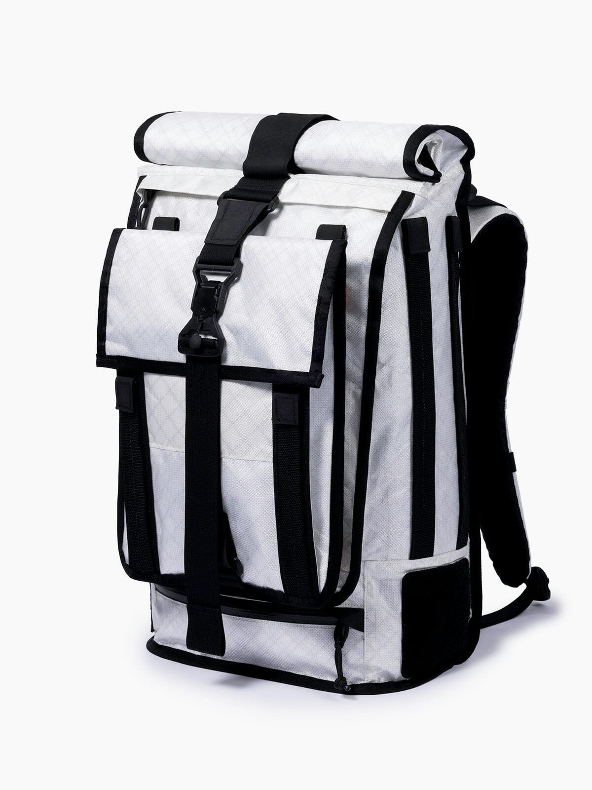 Mission Workshop X Carryology by Mission Workshop - Bolsas resistentes a la intemperie y ropa técnica - San Francisco y Los Ángeles - Construidas para durar - Garantizadas para siempre