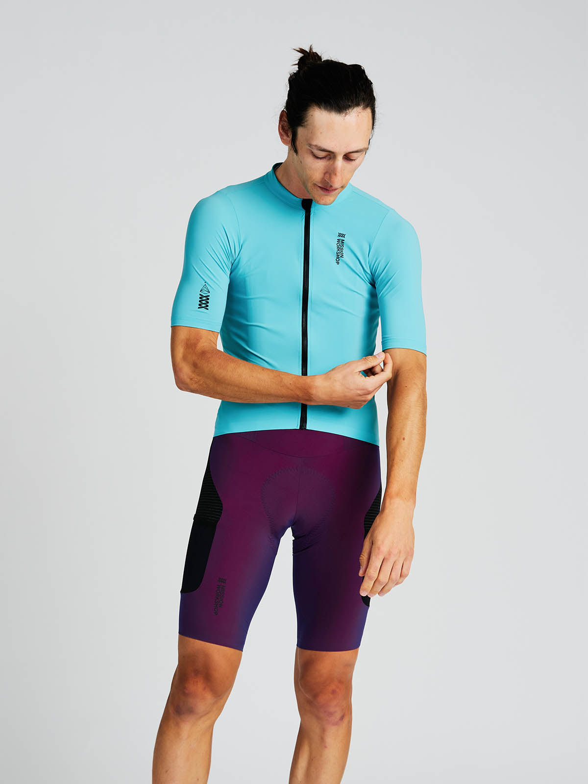 Mission Pro Jersey Men's by Mission Workshop - Bolsas impermeables y ropa técnica - San Francisco y Los Angeles - Construido para durar - Garantizado para siempre