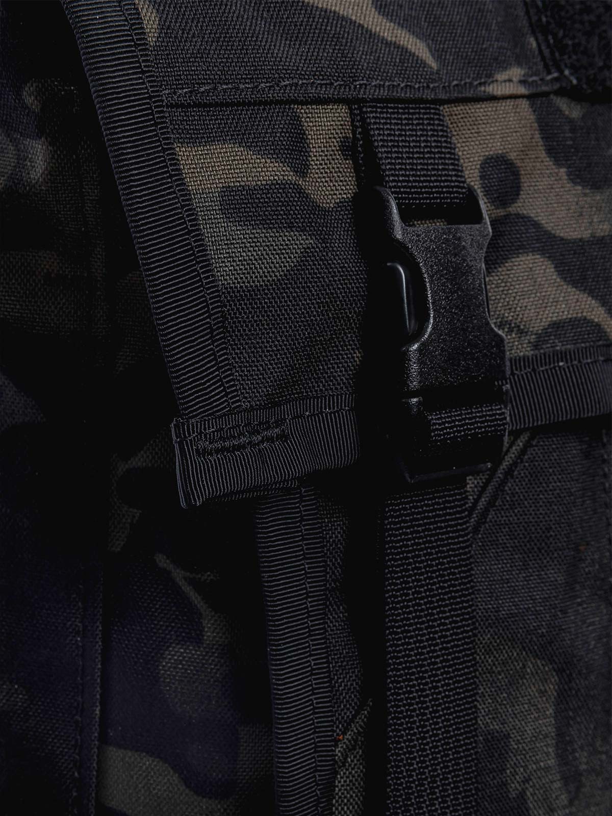 Hauser 14L by Mission Workshop - Bolsas resistentes a la intemperie y ropa técnica - San Francisco y Los Angeles - Construidas para durar - Garantizadas para siempre