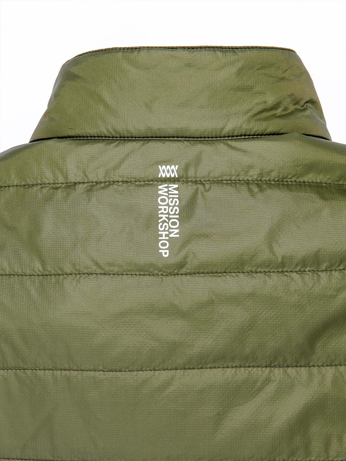 Acre Series Jacket by Mission Workshop - Bolsas resistentes a la intemperie y ropa técnica - San Francisco y Los Ángeles - Construidas para durar - Garantizadas para siempre