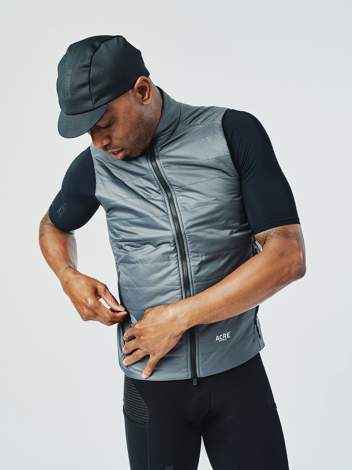 Acre Series Vest by Mission Workshop - Bolsas impermeables y ropa técnica - San Francisco y Los Angeles - Construido para durar - Garantizado para siempre