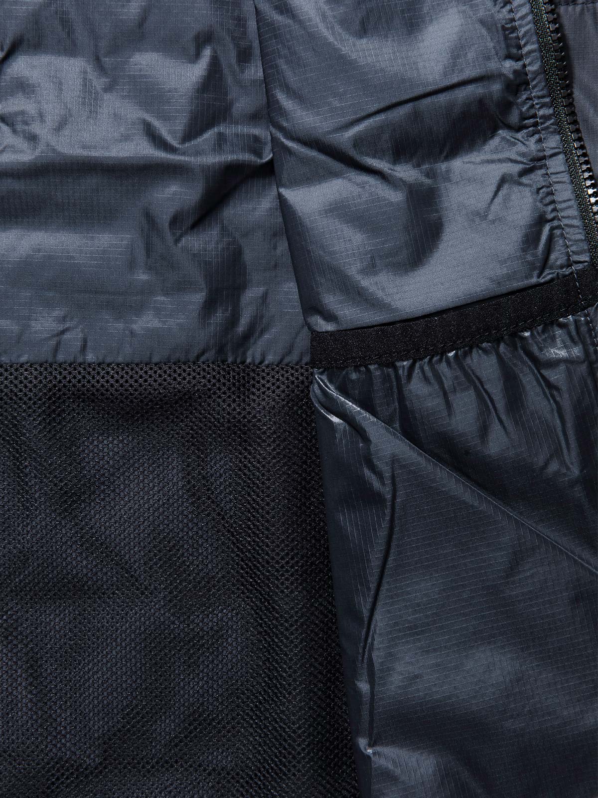Acre Series Vest by Mission Workshop - Bolsas impermeables y ropa técnica - San Francisco y Los Angeles - Construido para durar - Garantizado para siempre