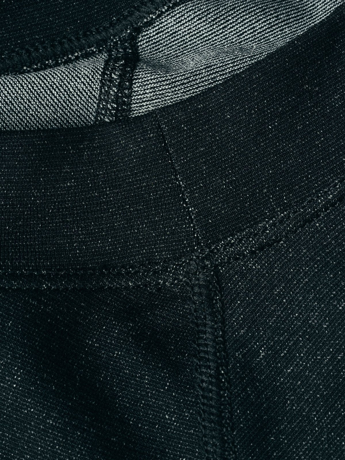 Advanced Projects® : Capas base sin costuras de Mission Workshop - Bolsas impermeables y ropa técnica - San Francisco y Los Ángeles - Fabricado para resistir - Garantizado para siempre