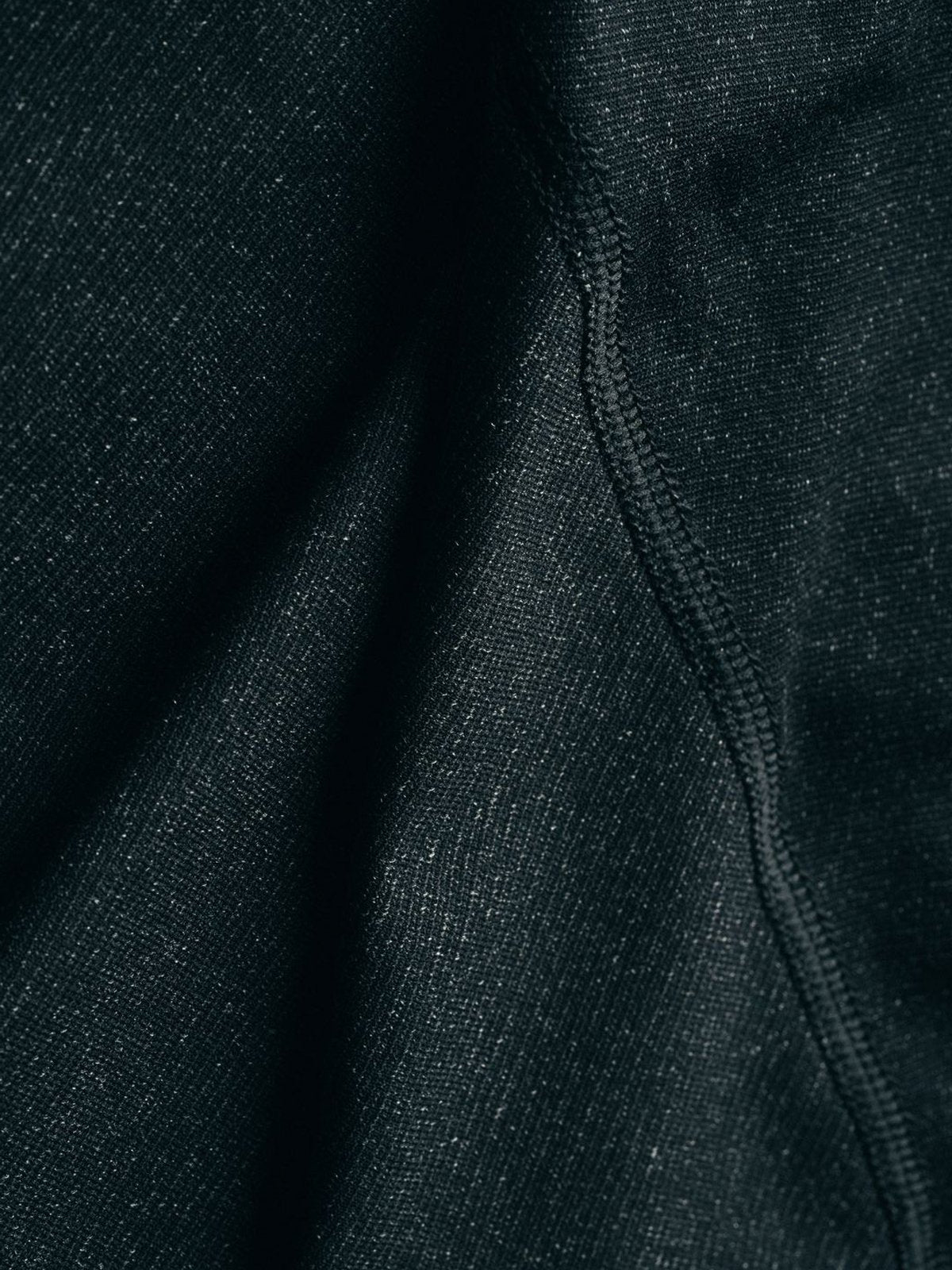 Advanced Projects® : Capas base sin costuras de Mission Workshop - Bolsas impermeables y ropa técnica - San Francisco y Los Ángeles - Fabricado para resistir - Garantizado para siempre