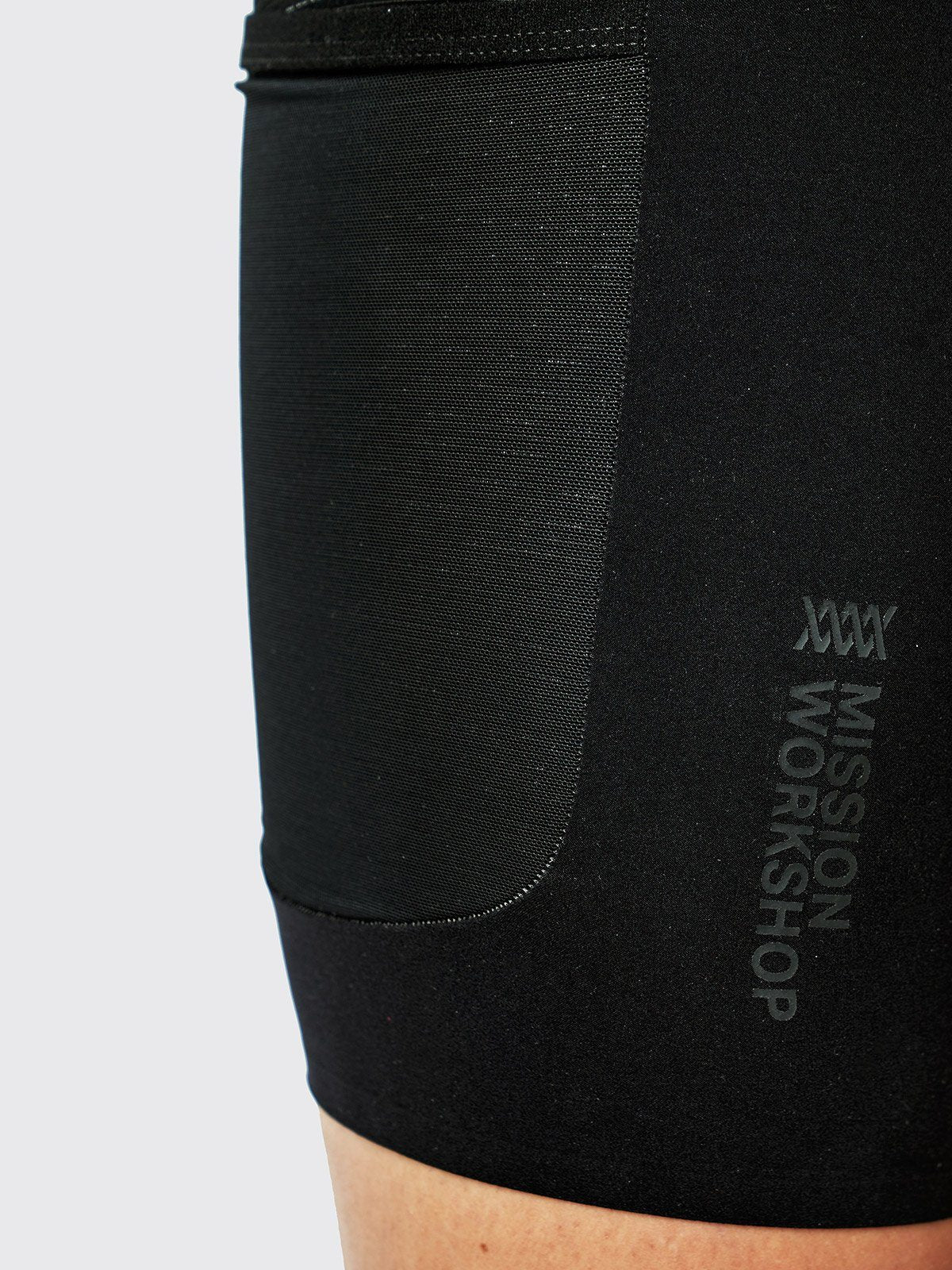 Mission Pro Bib Women's by Mission Workshop - Bolsas impermeables y ropa técnica - San Francisco y Los Angeles - Construido para durar - Garantizado para siempre