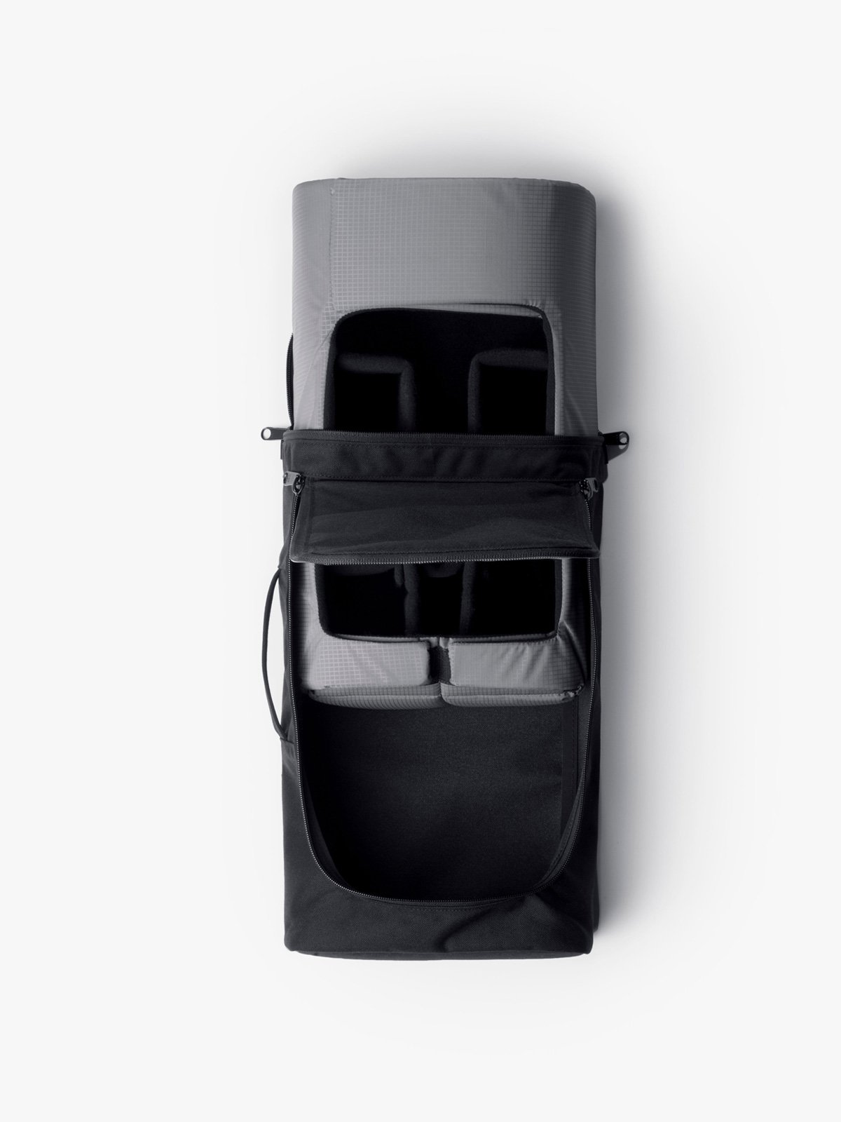 Capsule by Mission Workshop - Bolsas impermeables y ropa técnica - San Francisco y Los Ángeles - Construidas para durar - Garantizadas para siempre