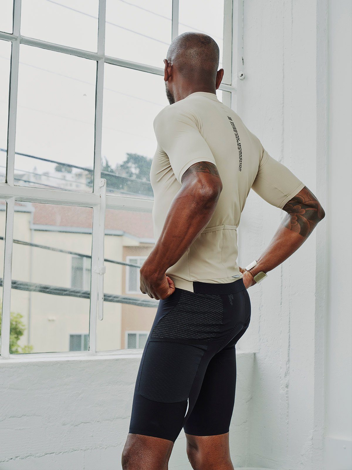 Mission Pro Jersey Men's by Mission Workshop - Bolsas impermeables y ropa técnica - San Francisco y Los Angeles - Construido para durar - Garantizado para siempre