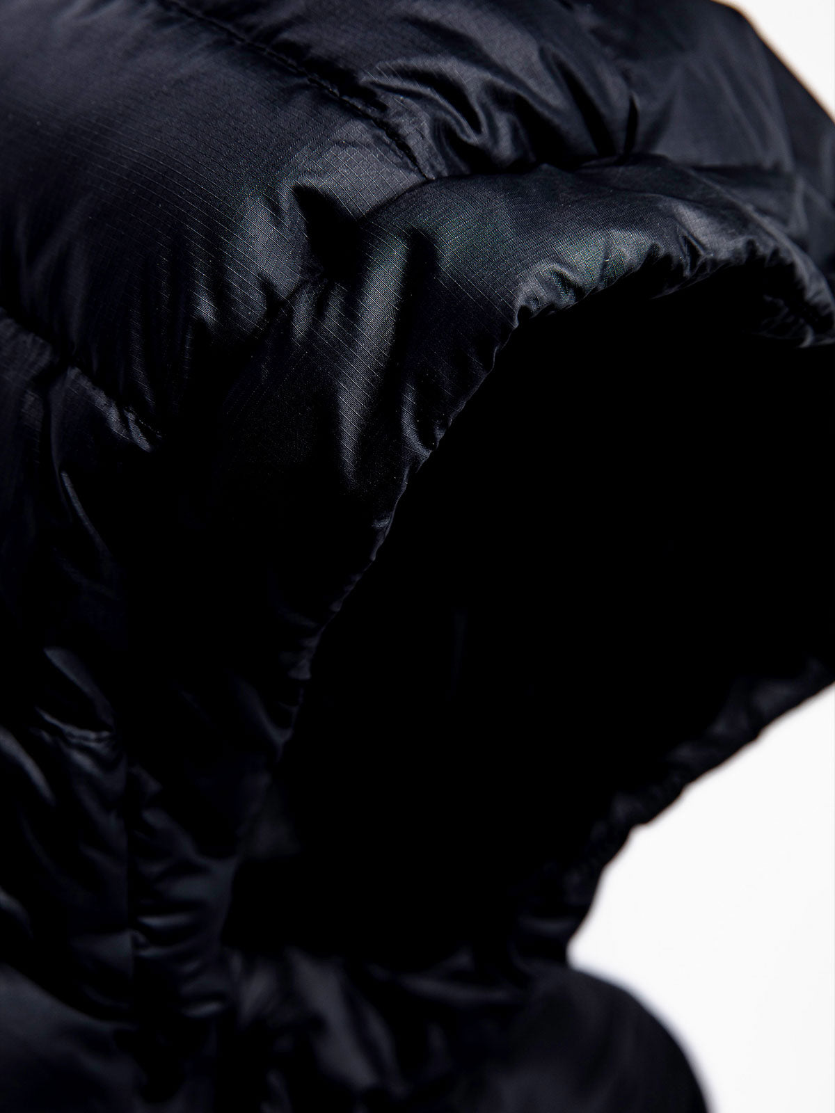 D21 by Mission Workshop - Bolsas resistentes a la intemperie y ropa técnica - San Francisco y Los Ángeles - Construidas para durar - Garantizadas para siempre