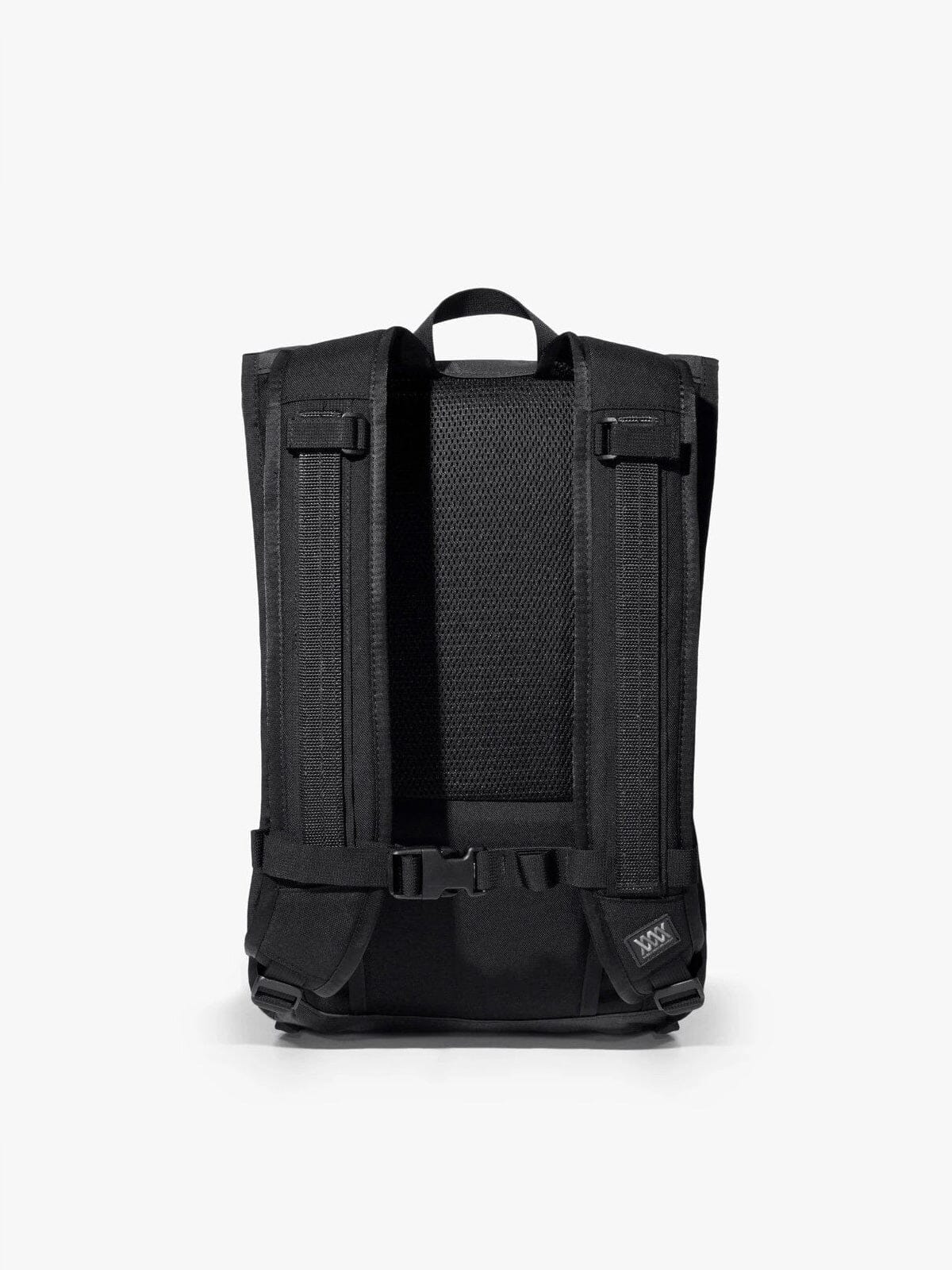 Sanction by Mission Workshop - Bolsas resistentes a la intemperie y ropa técnica - San Francisco y Los Ángeles - Construidas para durar - Garantizadas para siempre