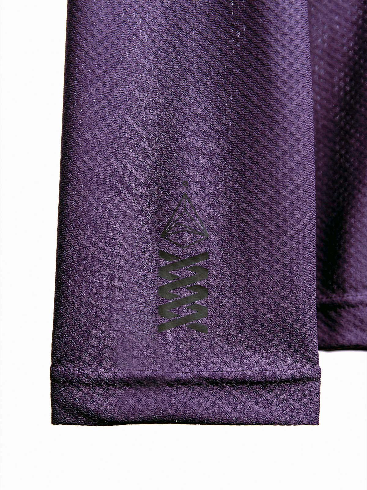Mission Pro Tech Tee : LS Men's by Mission Workshop - Bolsas impermeables y ropa técnica - San Francisco y Los Angeles - Fabricado para resistir - Garantizado para siempre