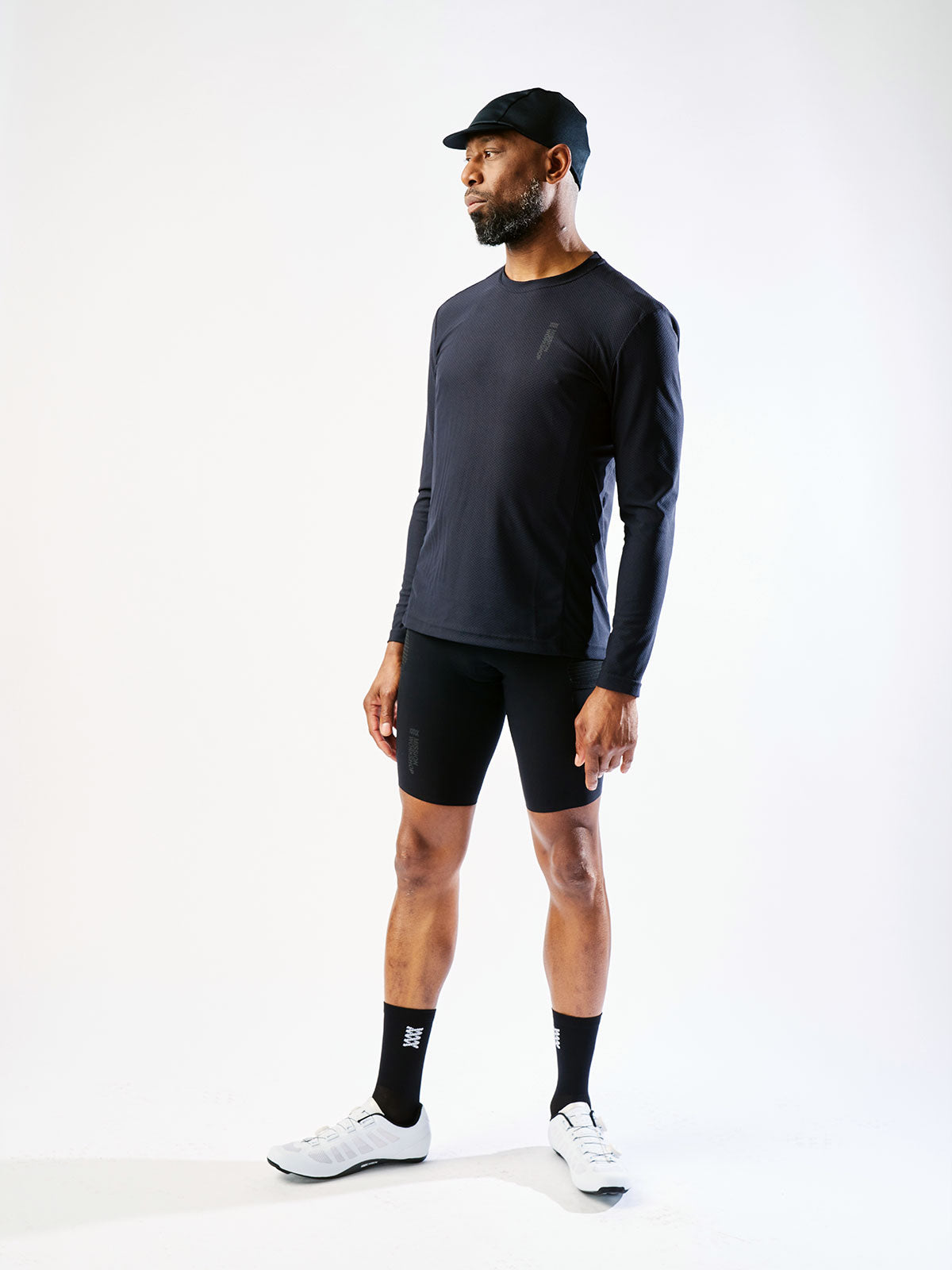 Mission Pro Tech Tee : LS Men's by Mission Workshop - Bolsas impermeables y ropa técnica - San Francisco y Los Angeles - Fabricado para resistir - Garantizado para siempre