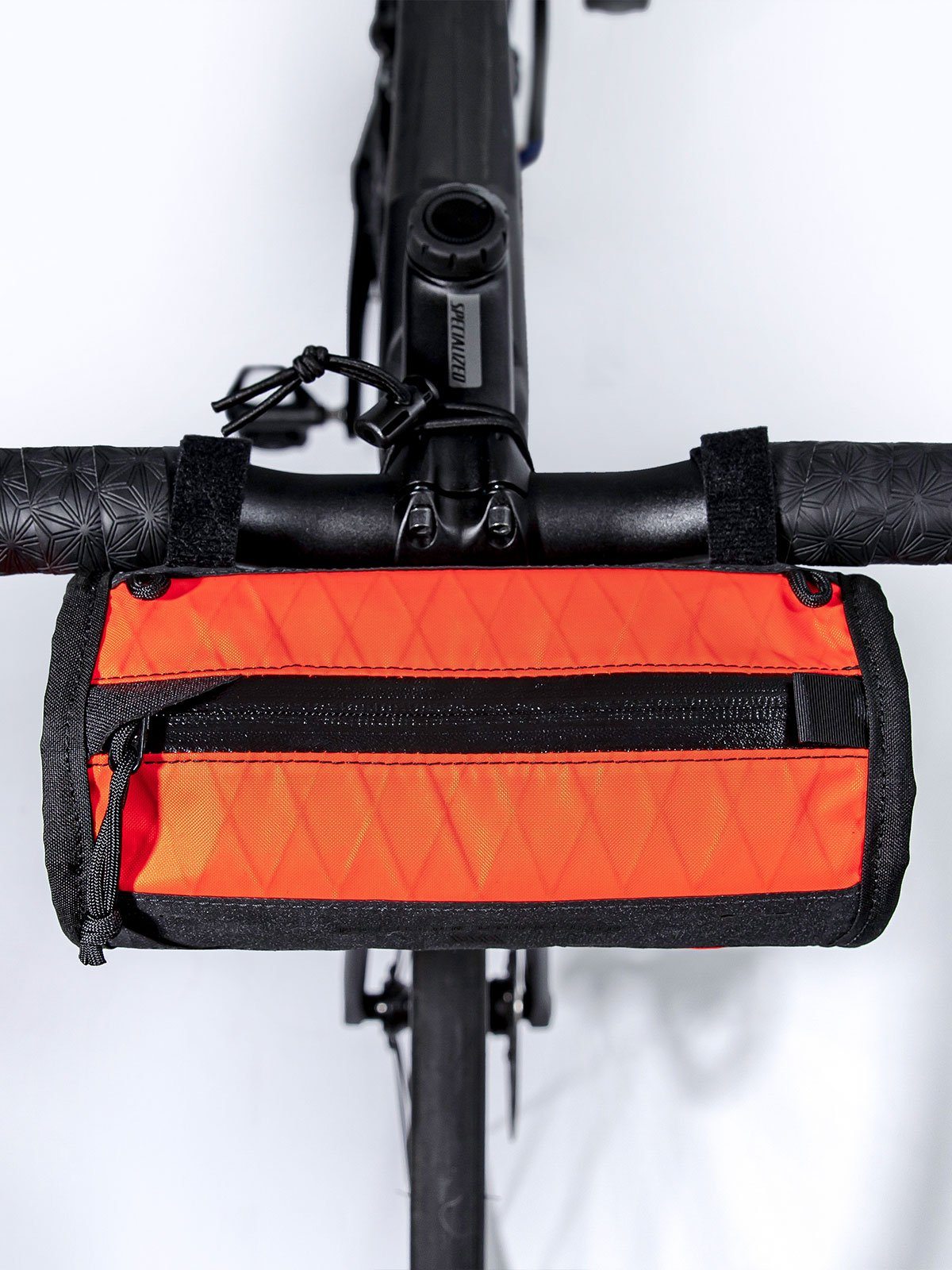 Toro Handlebar Bag by Mission Workshop - Bolsas resistentes a la intemperie y ropa técnica - San Francisco y Los Angeles - Construidas para durar - Garantizadas para siempre