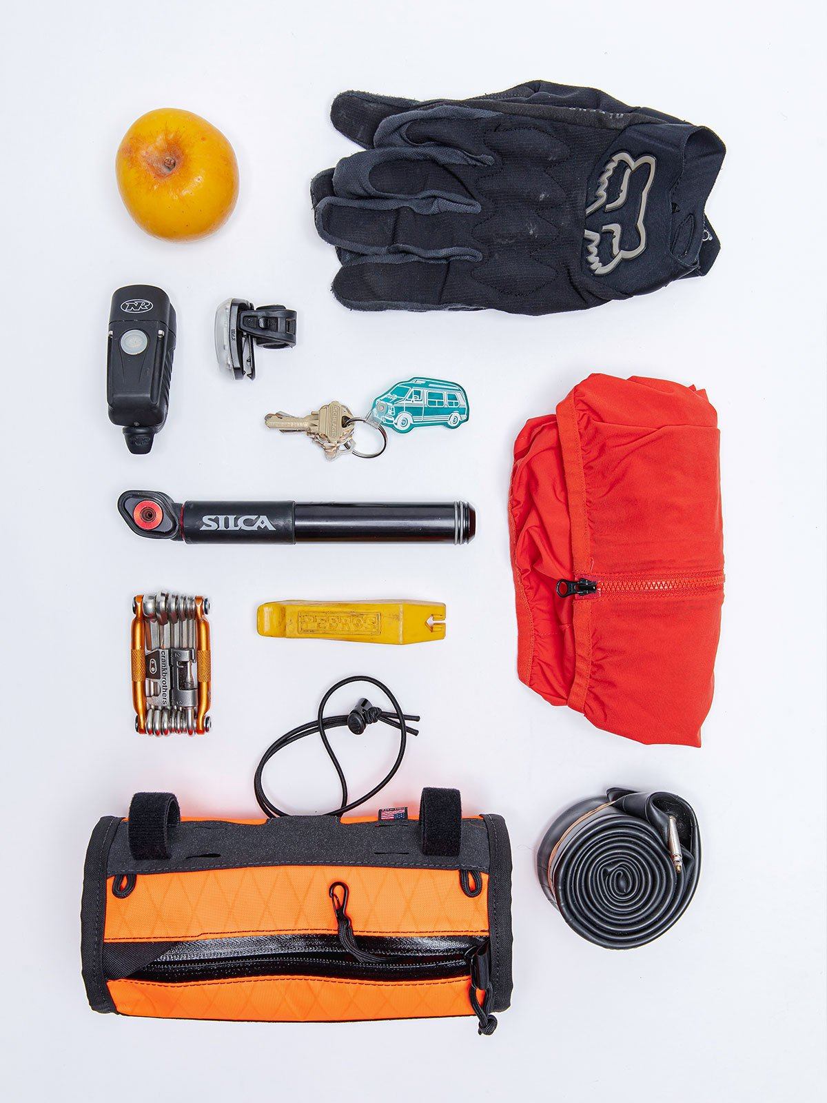 Toro Handlebar Bag by Mission Workshop - Bolsas resistentes a la intemperie y ropa técnica - San Francisco y Los Angeles - Construidas para durar - Garantizadas para siempre