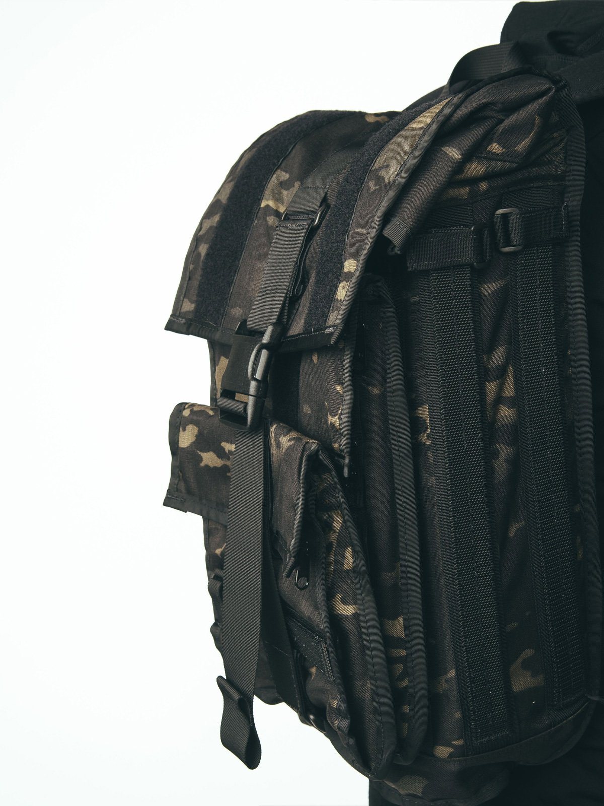 Arkiv Tool Pocket by Mission Workshop - Bolsas impermeables y ropa técnica - San Francisco y Los Angeles - Construidas para durar - Garantizadas para siempre