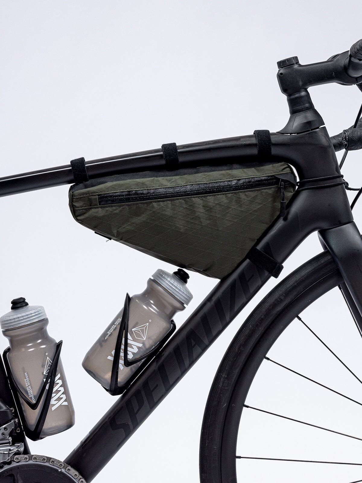 Slice Frame Bag by Mission Workshop - Bolsas resistentes a la intemperie y ropa técnica - San Francisco y Los Ángeles - Construidas para durar - Garantizadas para siempre