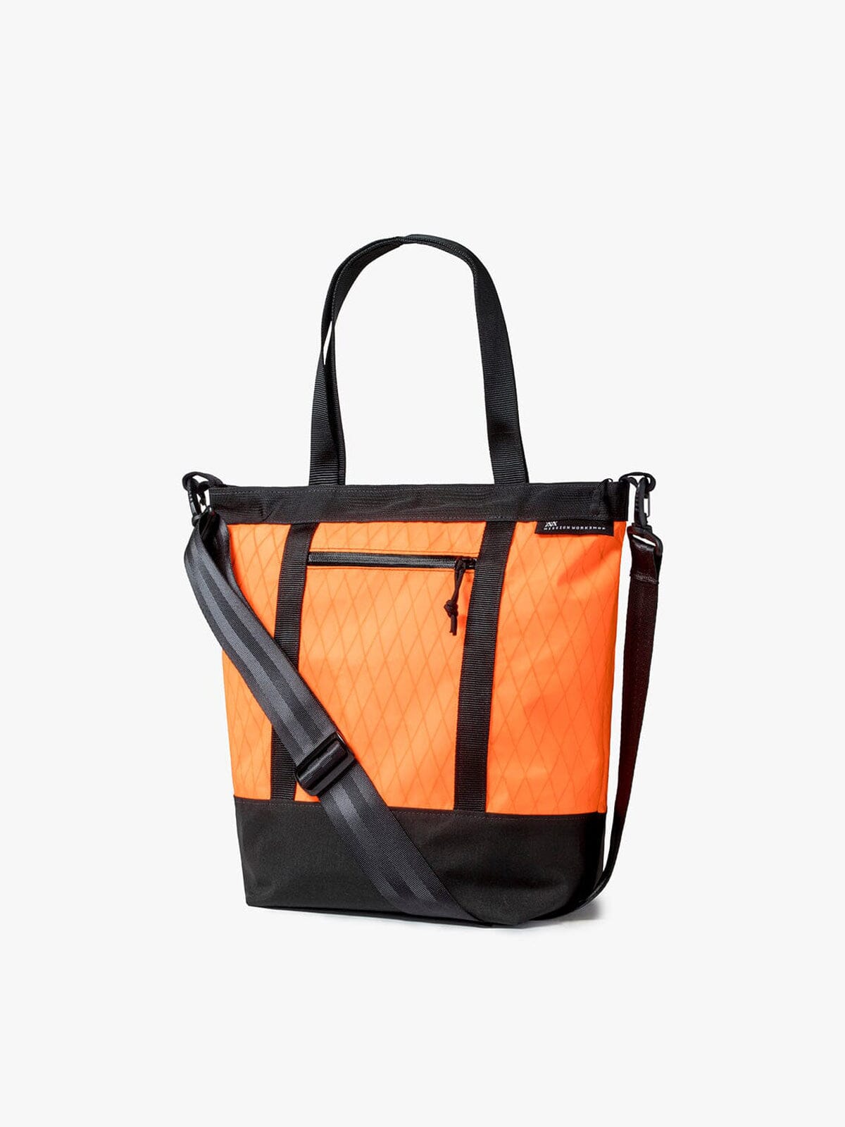 Helix 10L Tote by Mission Workshop - Bolsas impermeables y ropa técnica - San Francisco y Los Angeles - Construidas para durar - Garantizadas para siempre