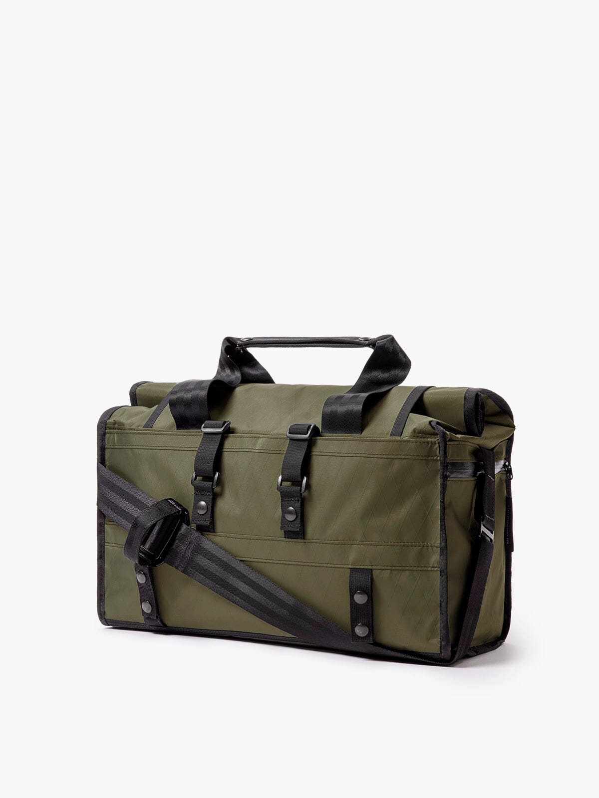 Helmsman : VX by Mission Workshop - Bolsas impermeables y ropa técnica - San Francisco y Los Angeles - Construidas para durar - Garantizadas para siempre