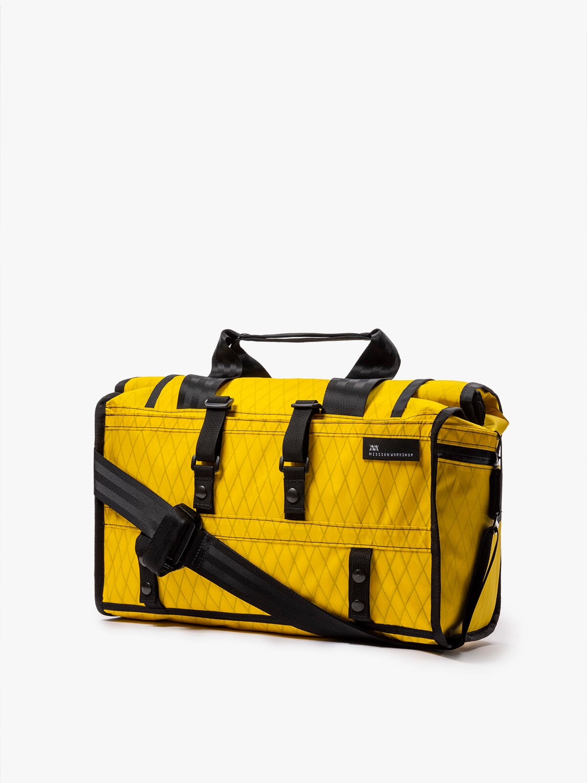 Helmsman : VX by Mission Workshop - Bolsas impermeables y ropa técnica - San Francisco y Los Angeles - Construidas para durar - Garantizadas para siempre