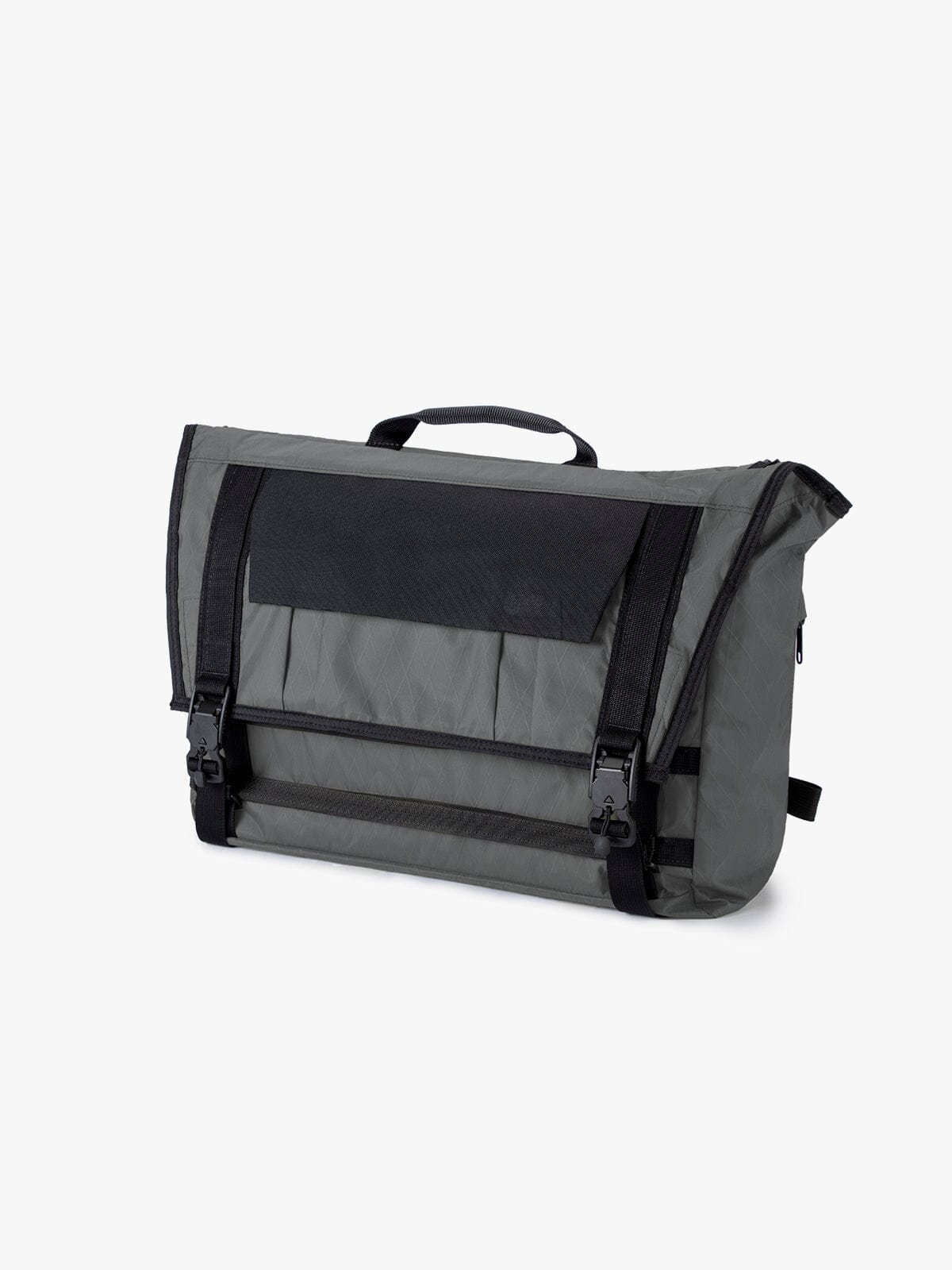 Khyte by Mission Workshop - Bolsas impermeables y ropa técnica - San Francisco y Los Ángeles - Construidas para durar - Garantizadas para siempre