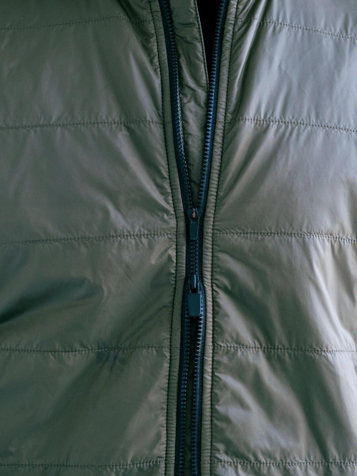 Onyx by Mission Workshop - Bolsas impermeables y ropa técnica - San Francisco y Los Ángeles - Construidas para durar - Garantizadas para siempre